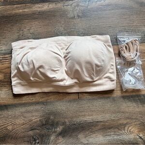 ~*~ NWOT Truekind Convertible Strapless Bandeau Bra Beige M ~*~